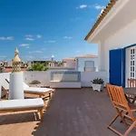 Castelinho - Pool - Beach - Free Wifi - Air Con