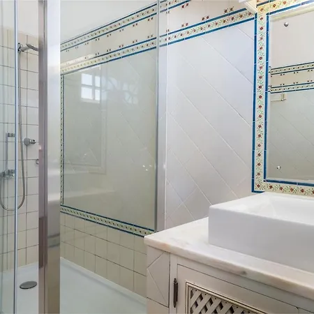 Castelinho - Pool - Beach - Free Wifi - Air Con Apartment