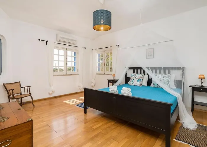 Apartment Castelinho - Pool - Beach - Free Wifi - Air Con Albufeira