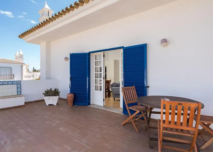 Castelinho - Pool - Beach - Free Wifi - Air Con * Albufeira