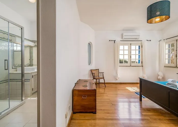 Castelinho - Pool - Beach - Free Wifi - Air Con Apartment Albufeira